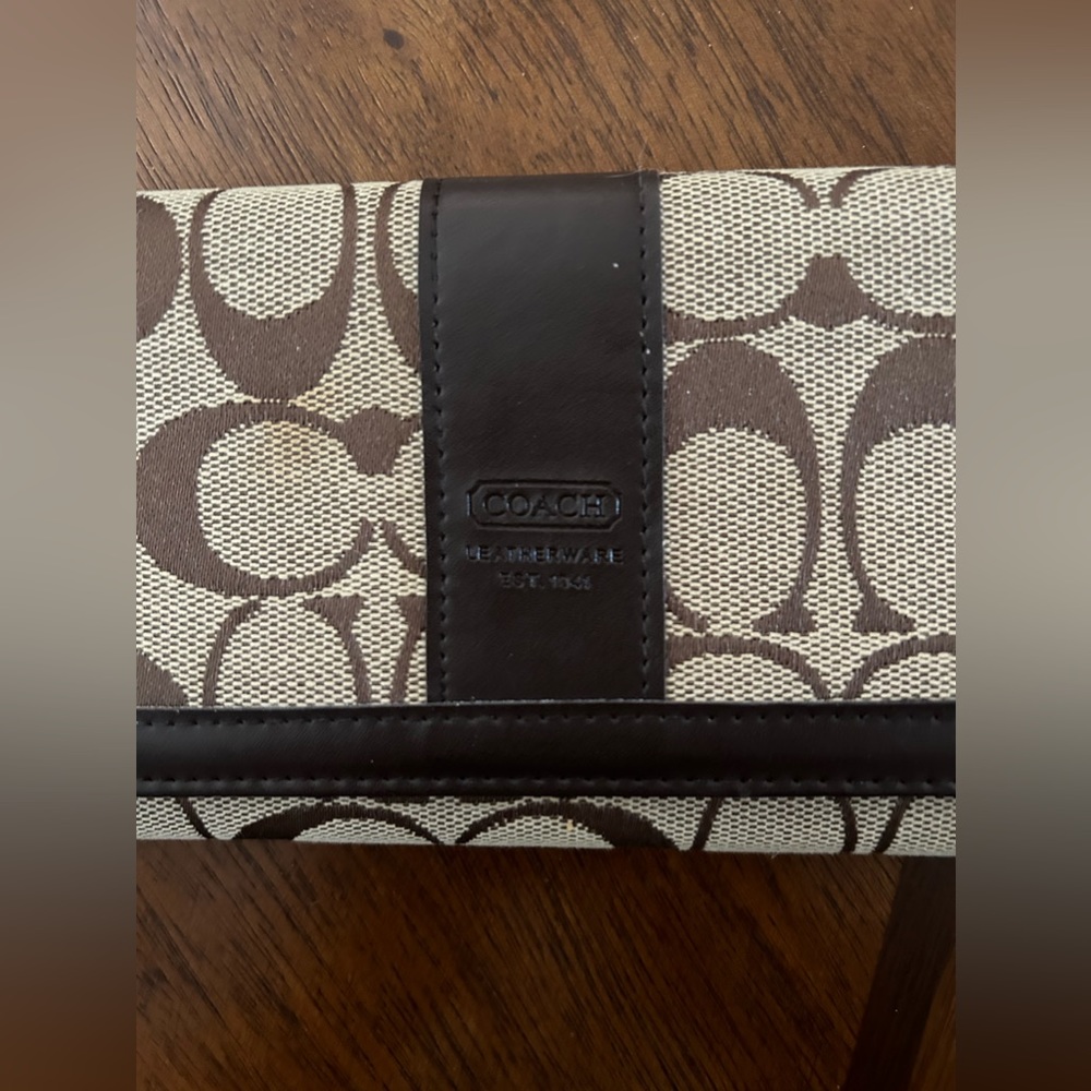 Authentic coach tri-fold wallet